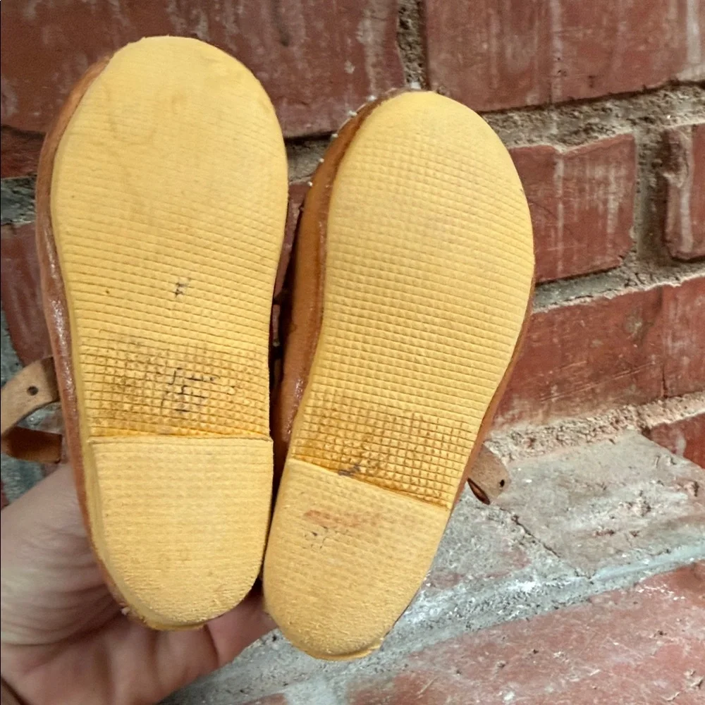 Handmade Polish tan leather kid sandals